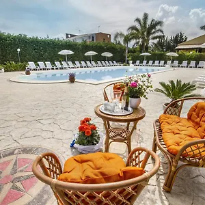  Holiday home Vacanze Paradise Vicino Cefalu Piscina Aperta Italy